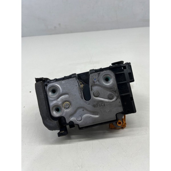 Fechadura Dianteira Esquerda Chevrolet Onix 2013 A 2015