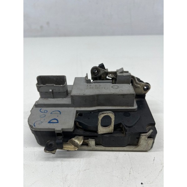 Fechadura Dianteira Direita Peugeot 206 207 1999 A 2009