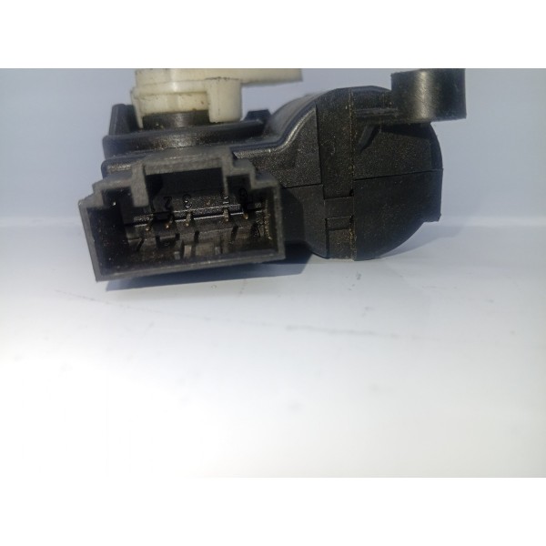 Motor Atuador Caixa Ar Vw Tiguan Golf Cz116880-8360