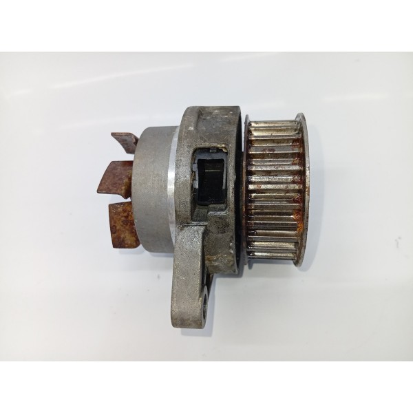 Bomba D'água Vw Fox Gol 1.6 16v 2009 A 2021 030121028g