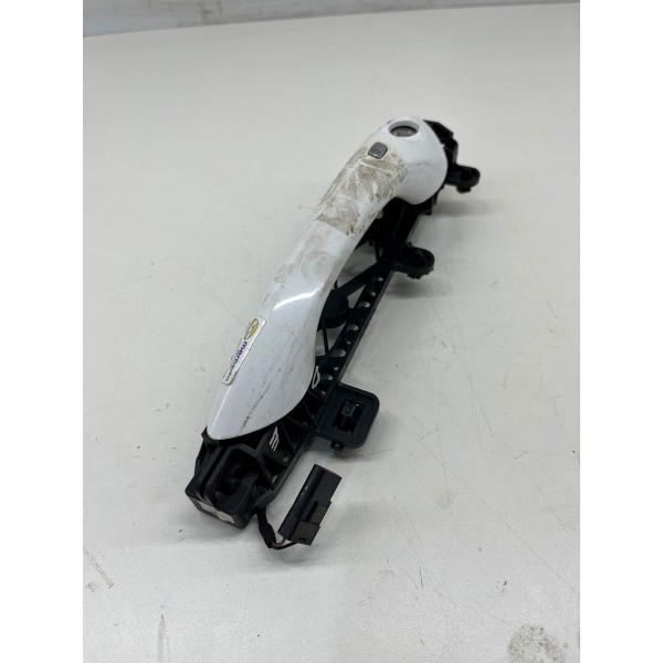 Maçaneta Externa Dianteira Esquerda Gm Tracker 2020 A 2024