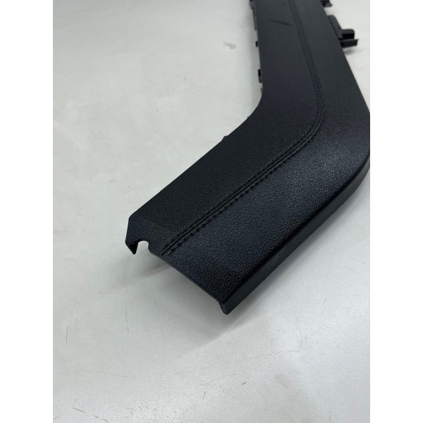 Acabamento Lateral Console Central Esquerdo Chery Tiggo 8 25