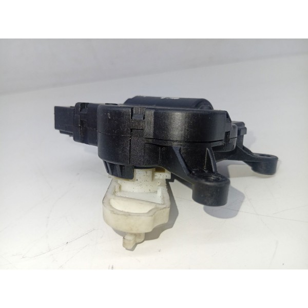 Motor Atuador Caixa Ar Vw Tiguan Golf Cz116880-8360