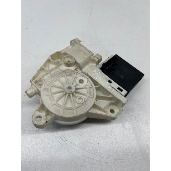 Motor Vidro Traseiro Esquerdo Renault Fluence 2.0 2014  4104