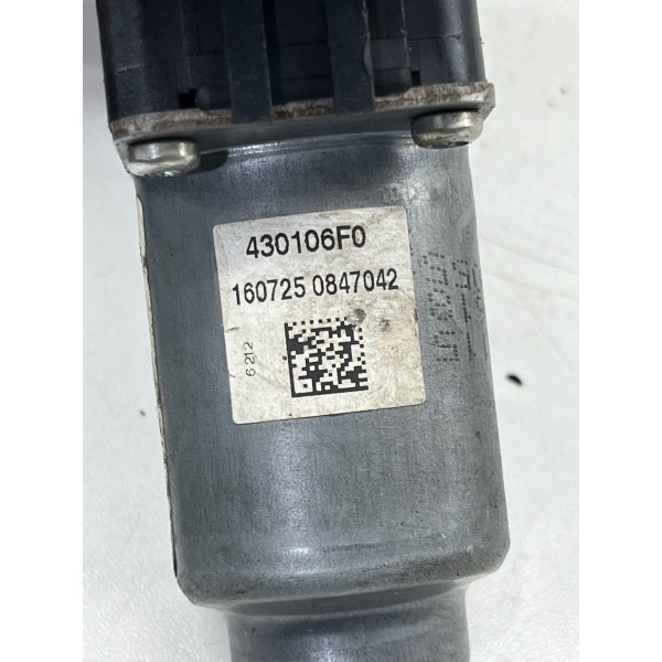 Motor Máquina Vidro Traseiro Direito Amarok V6 2017 A 2023