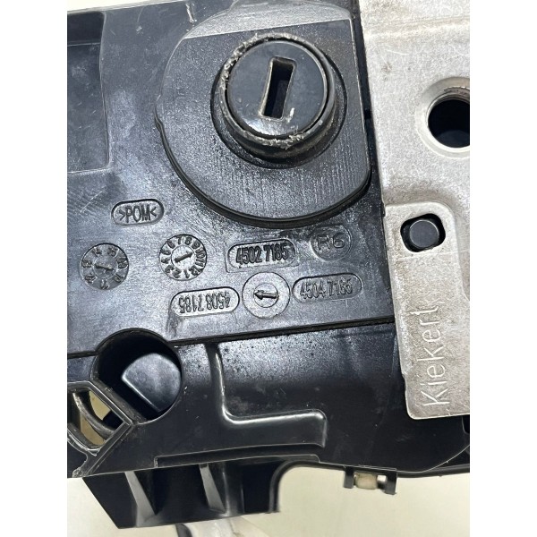 Fechadura Porta Dianteira Direita Peugeot 208 2013 A 2019