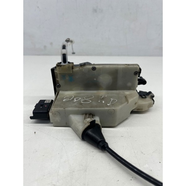 Fechadura Porta Dianteira Direita Peugeot 208 2013 A 2019