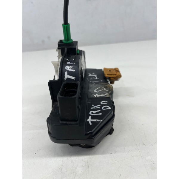 Fechadura Dianteira Direita Chevrolet Tracker 2012 A 2016