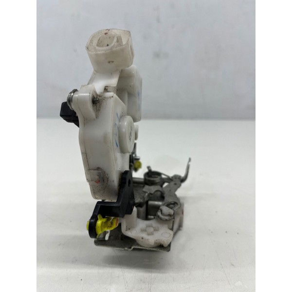 Fechadura Elét. Traseira Esquerda Toyota Etios 2013 A 2020