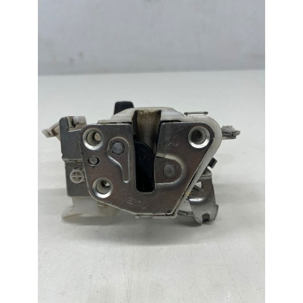 Fechadura Da Porta Dianteira Direita Toyota Etios 2019