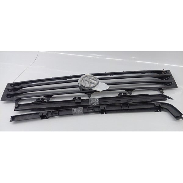 Grade Frontal Radiador Com Frisos Gol 1987 A 1990