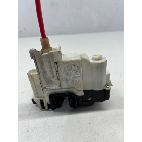 Fechadura Porta Traseira Esquerda Fiat Argo 2020 A 2022