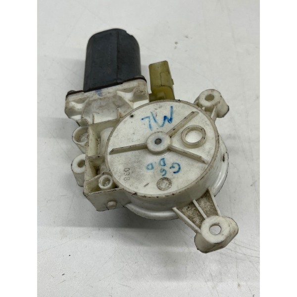 Motor Vidro Porta Diant Dir. Volkswagen Voyage 2008 A 2016