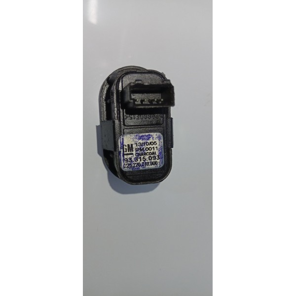 Botão Vidro Elétrico Simples Gm Meriva 2002 A 2012 93315093