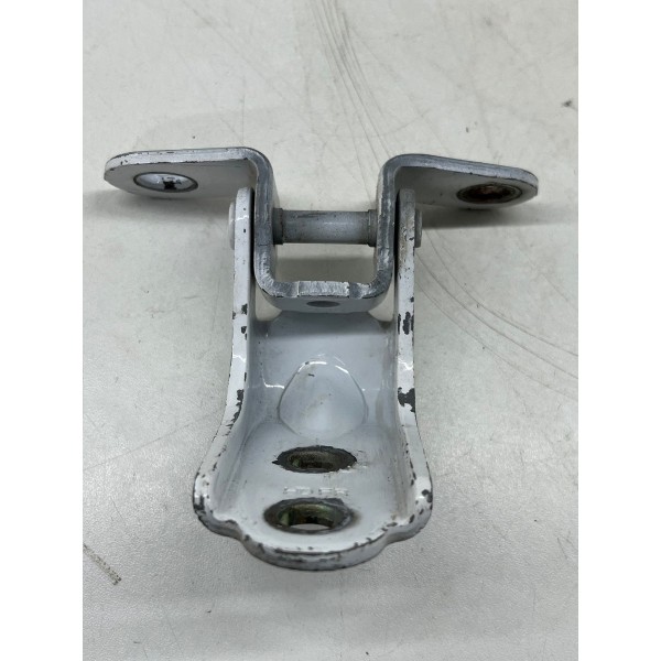 Dobradiça Inferior Porta Traseira Direita Kia Cerato 2011