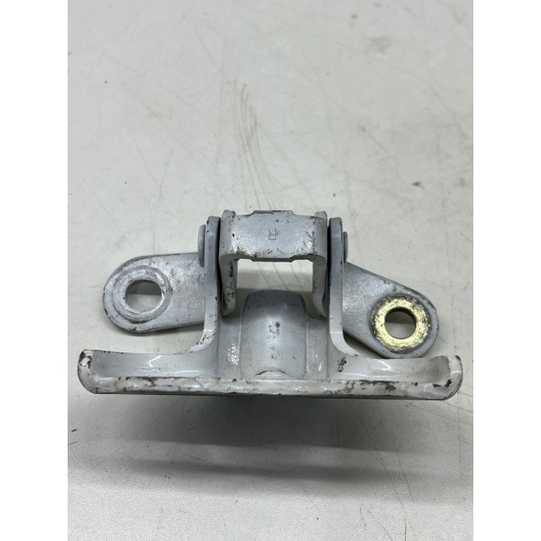 Dobradiça Porta Tras. Direita Chevrolet Onix 2020 2023