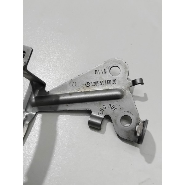 Suporte Bomba De Água Mercedes-bens C180 2015 A 2018