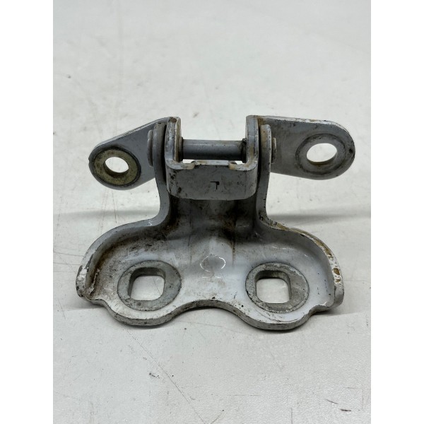 Dobradiça Porta Dianteira Direita Chevrolet Onix 2020