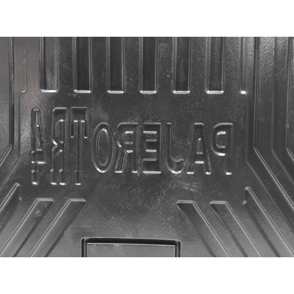 Protetor De Porta Malas Para Mitsubishi Pajero 2004 A 2015