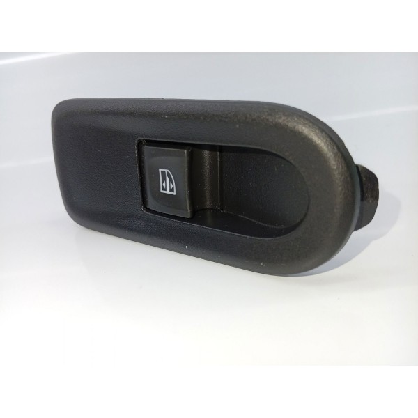 Botão Porta Traseira Esquerda Renault Duster 2017 A 2019