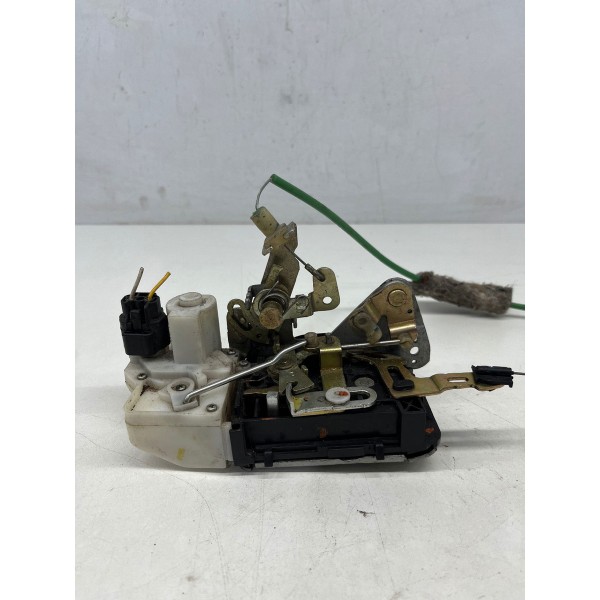 Fechadura Porta Traseira Esquerda Volkswagen Fox 2003 A 2009