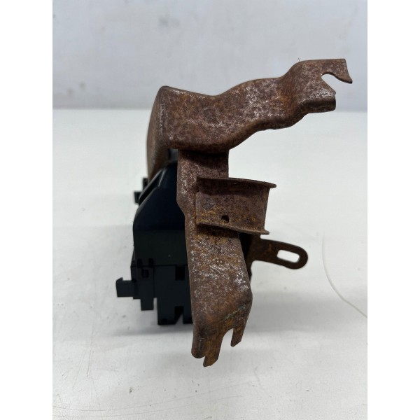 Caixa De Fusível Externa Honda Hr-v 2016 A 2020