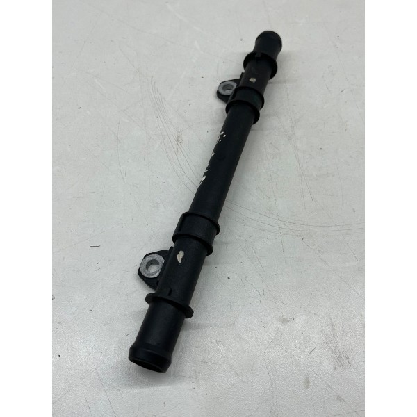 Tubo Duto Cano Refrigeração Agua Onix 2013 A 2017