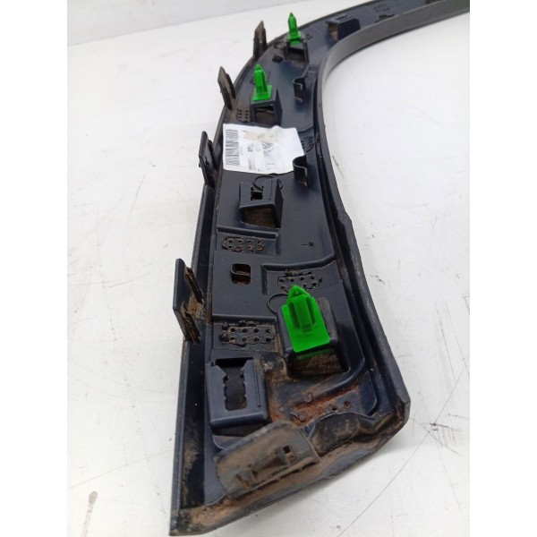 Moldura Dianteira Direita Paralama Jeep Commander 2022 2024