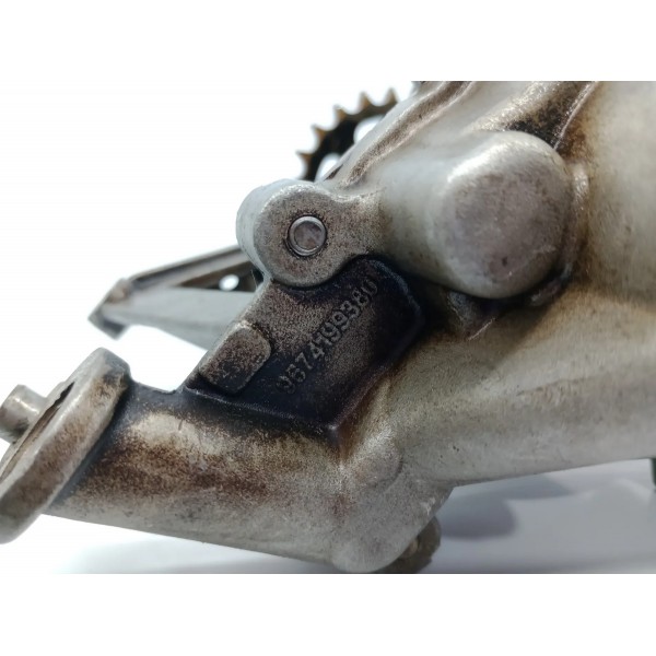 Bomba De Óleo Peugeot 208 1.6 16v 2013 A 2019