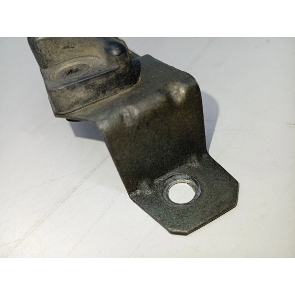 Suporte Esq Tampa Tras Fiat Strada 2013 Á 2020