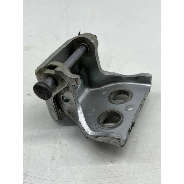 Dobradiça Porta Diant. Inferior Esq. Citroen C3 2013 A 2020