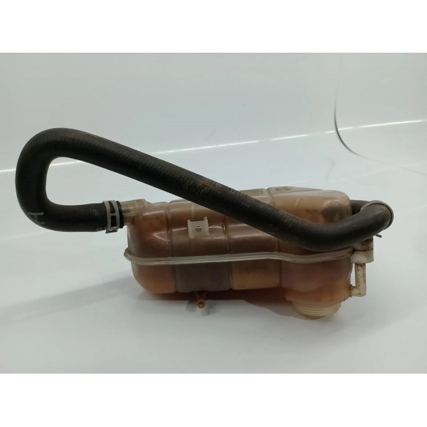 Reservatório De Água Chevrolet Onix 1.4 2014 A 2018 95048411