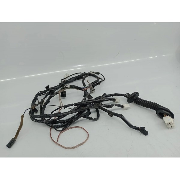 Chicote Tampa Traseira Mitsubishi Asx 2014 A 2015