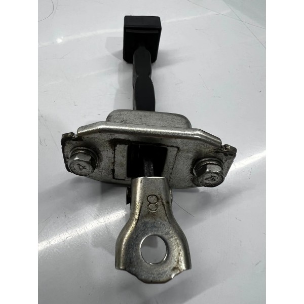 Limitador P. Dianteira Esquerda   Mitsubishi Asx 2014 A 2015