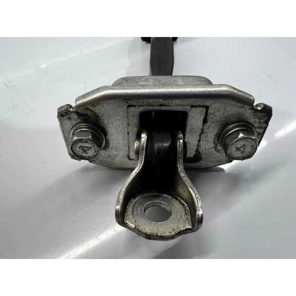 Limitador P. Dianteira Esquerda   Mitsubishi Asx 2014 A 2015