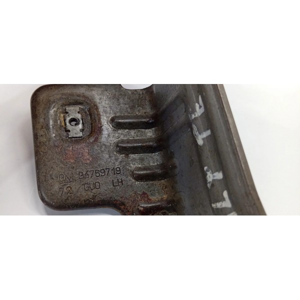 Suporte Ferro Porta Traseira Esquerda Gm Cobalt 2013 A 2018