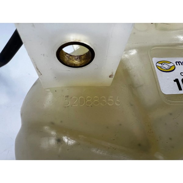 Reservatório Do Radiador Fiat  52088356 2017 A 2021