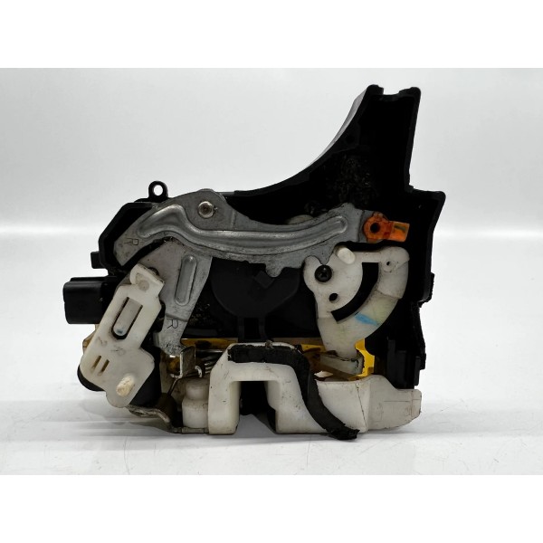 Fechadura Porta Diant. Direita Mitsubishi Triton 2019 A 2022