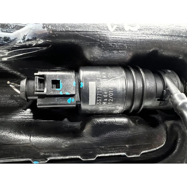 Reservatório De Água Do Limpador Gm Cobalt 1.4 1.8