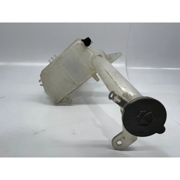 Reservatório Tampa Água Limpador P. Brisa Nissan March Versa