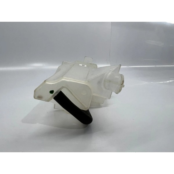 Reservatorio De Agua Nissan Versa 2011 A 2019