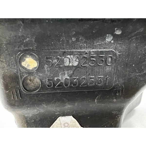 Reservatório De Água Do Parabrisa Chevrolet Spin 2013 A 2021