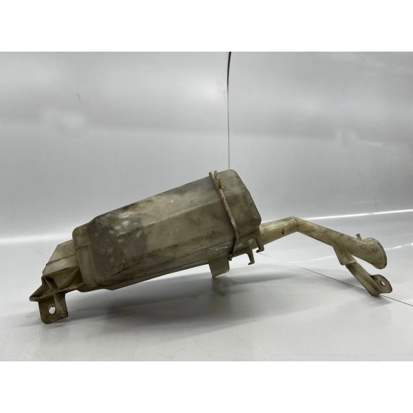 Reservatório Água Parabrisa Nissan March  2011 A 2020