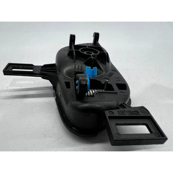 Maçaneta Interna Esquerda Renault Kwid 2017 A 2024