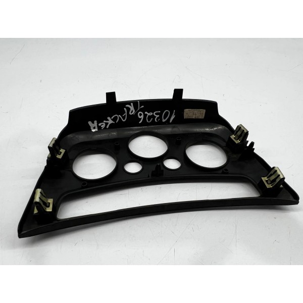 Moldura Comando Ar Condicionado Chevrolet Tracker 2018