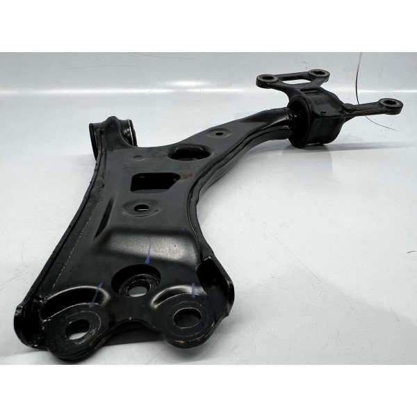 Bandeja Dianteira Direita Gwm Haval H6 1.5 Prev 2023 A 2025