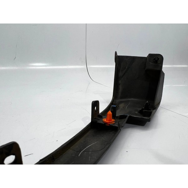 Aplique Moldura Para-lama Direito Chery Tiggo 8 Turbo 2025