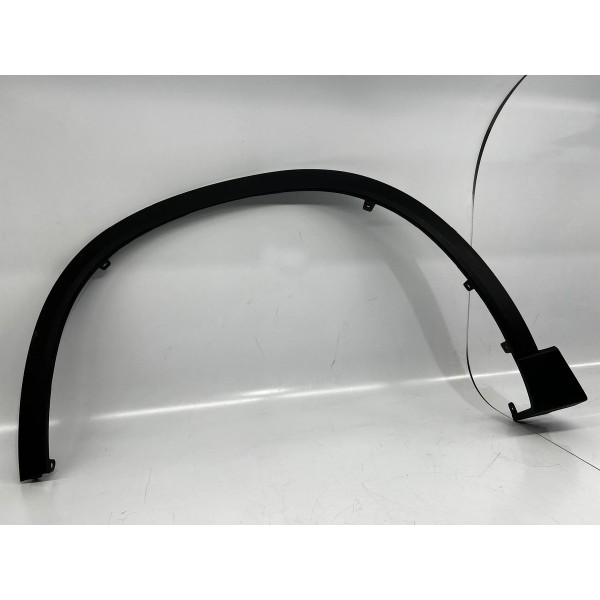 Aplique Moldura Para-lama Direito Chery Tiggo 8 Turbo 2025