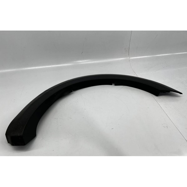 Moldura Paralama Traseiro L.e Volkswagen Saveiro 2014 A 2016