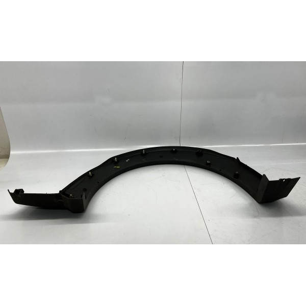 Moldura Paralama Traseiro Direito Fiat Strada 2016